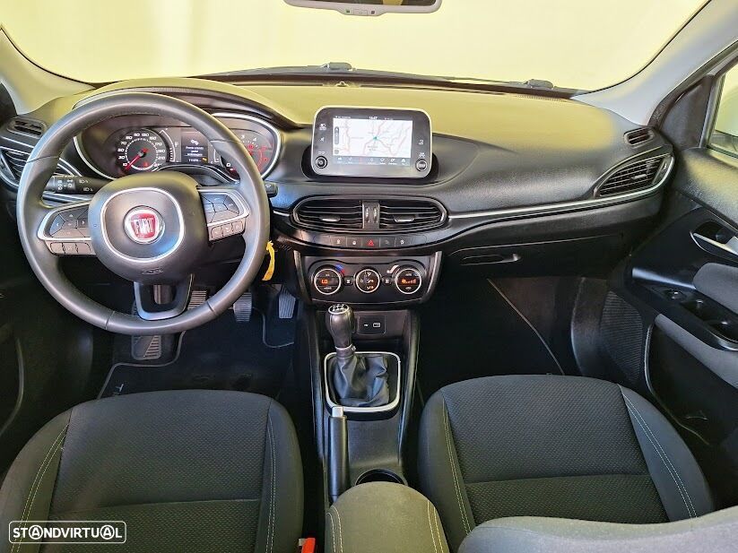 Fiat Tipo Station Wagon 1.3 M-Jet Lounge - 6