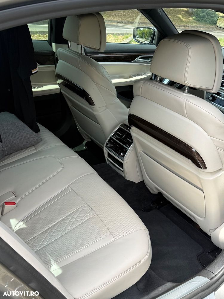 BMW Seria 7 730d xDrive - 8
