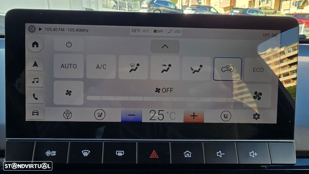 MG MG4 64 kWh Luxury - 35