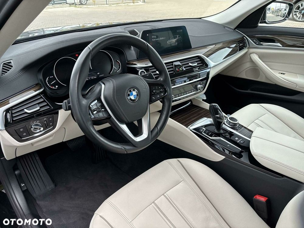 BMW Seria 5 520d xDrive Luxury Line - 19
