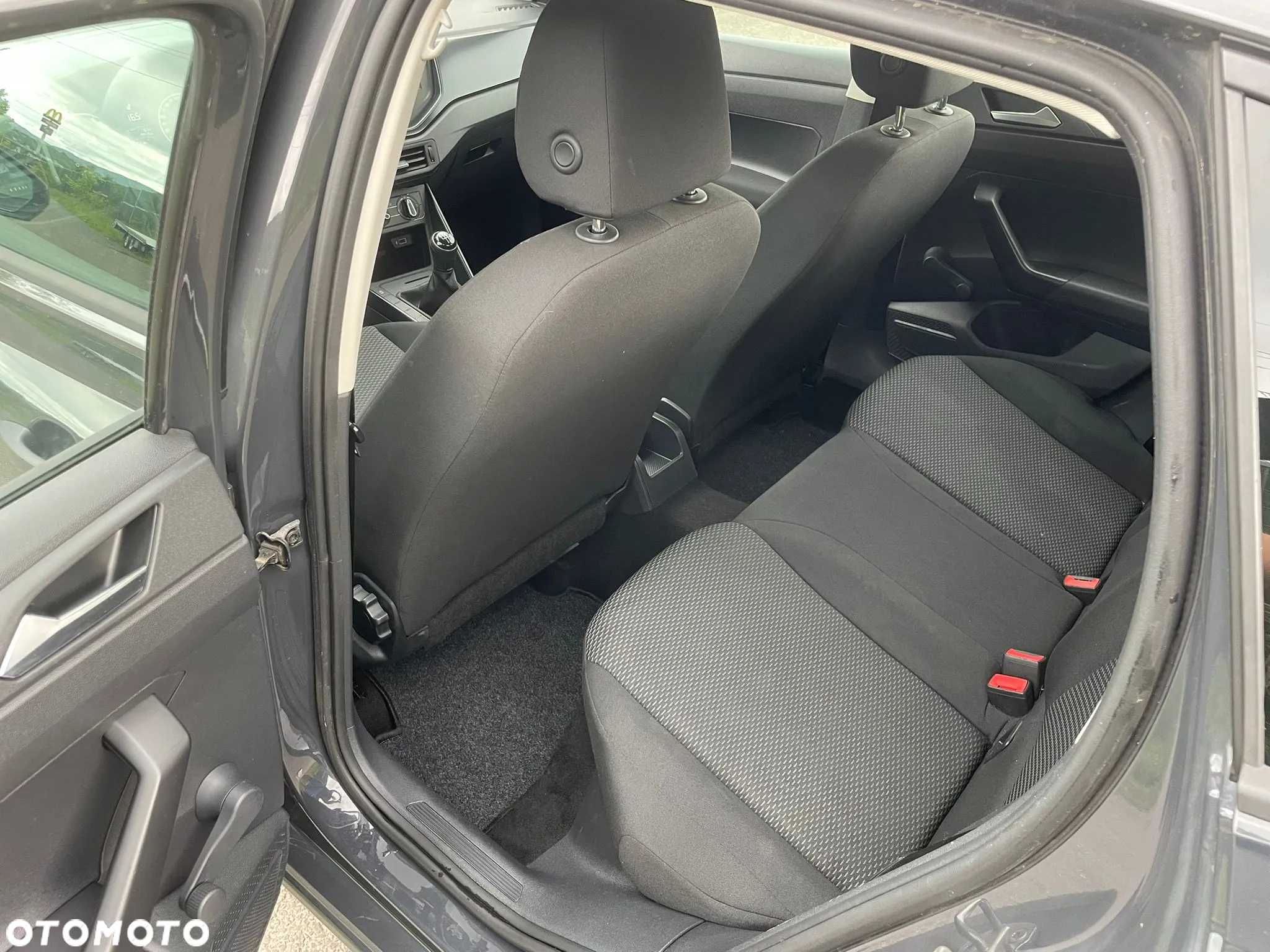 Volkswagen Polo 1.0 Comfortline - 10