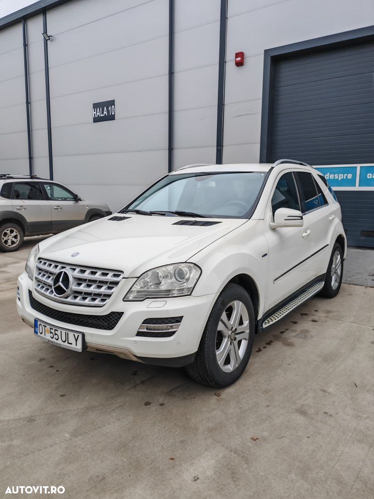 Mercedes-Benz ML 300 CDI BlueEfficiency Aut - 2