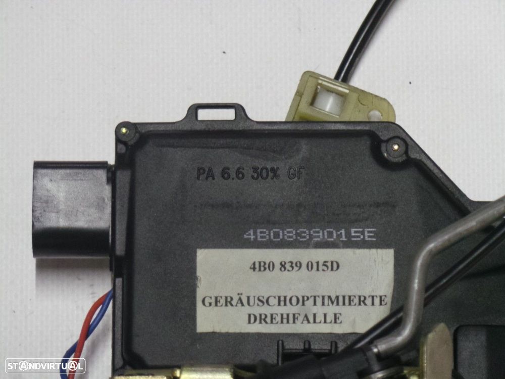 Fecho da porta Esquerdo/Trás Seminovo/ Original AUDI A6 (4B2, C5) 4B0839015E - 3