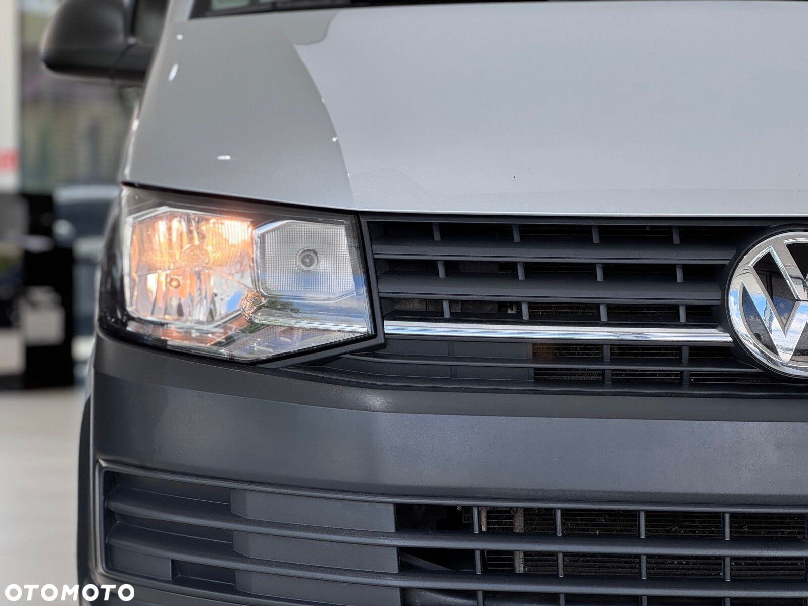 Volkswagen Transporter L2H1 - 27