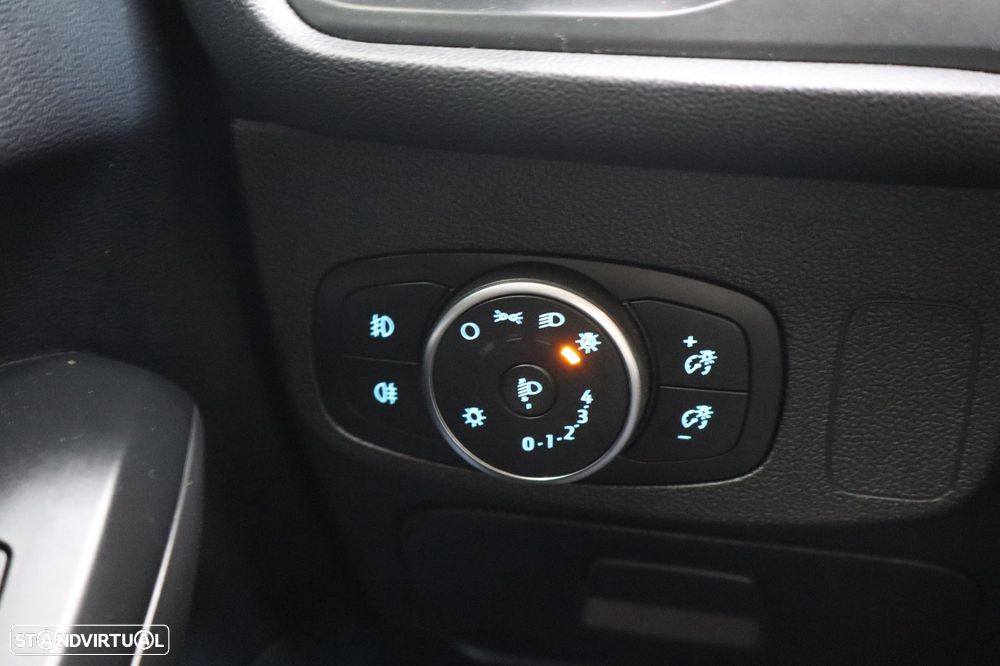 Ford Focus 1.5 EcoBlue S&S COOL&CONNECT DESIGN - 8