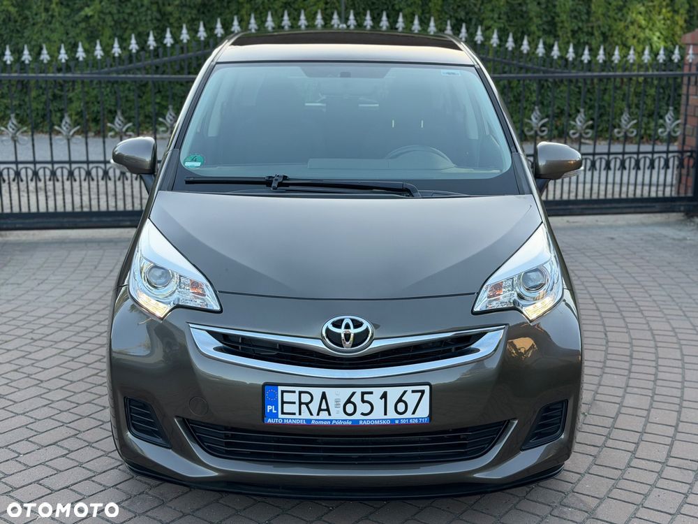 Toyota Verso S 1.33 Premium - 2