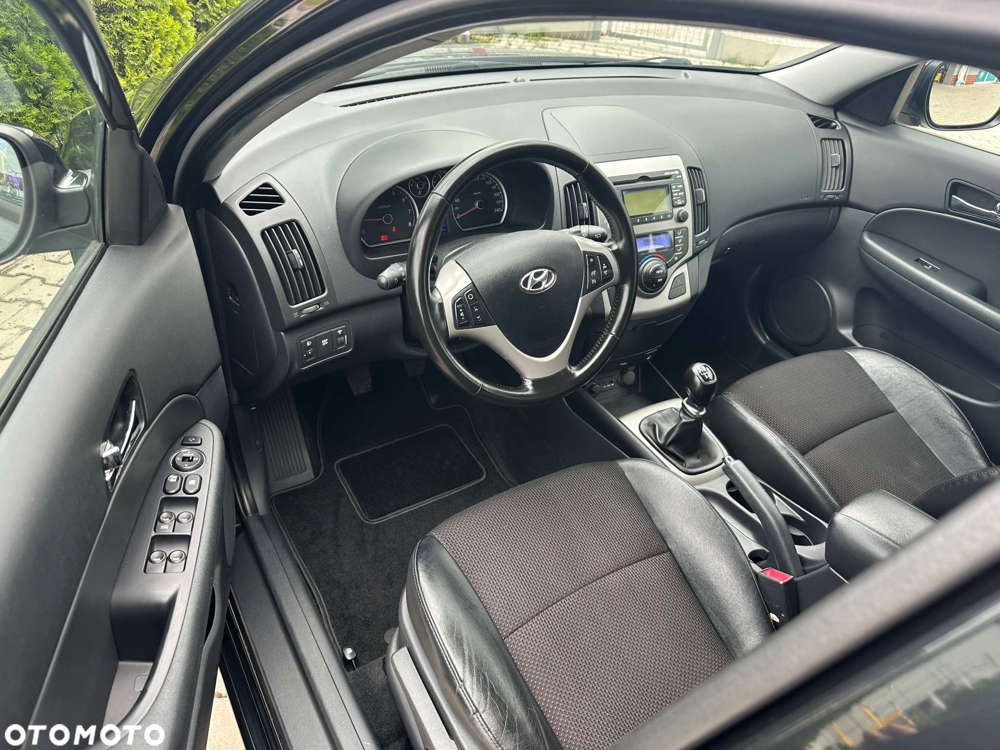 Hyundai i30 1.4 FIFA WM Edition - 8