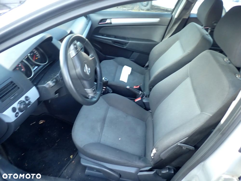 CZĘŚCI - Opel Astra H III 1,9CDTI Z19DTL 100KM HB 5D 6B M32 LAKIER Z157 2006r. INDEX - 9135 - 8