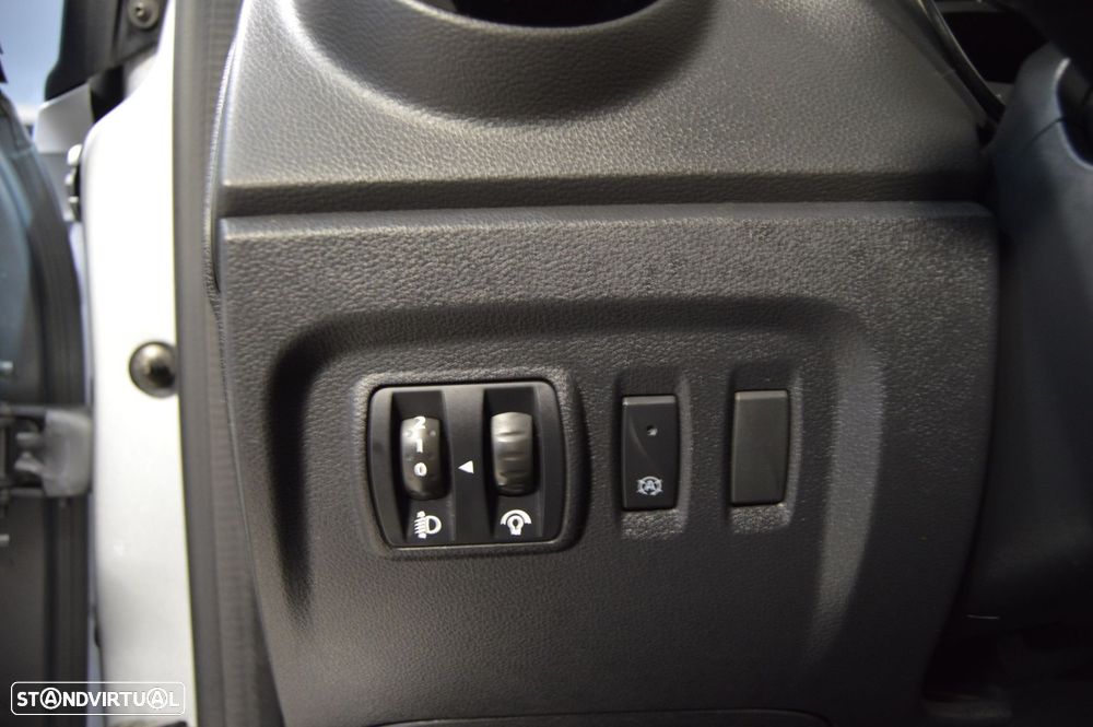 Renault Captur ENERGY TCe 90 Experience - 30