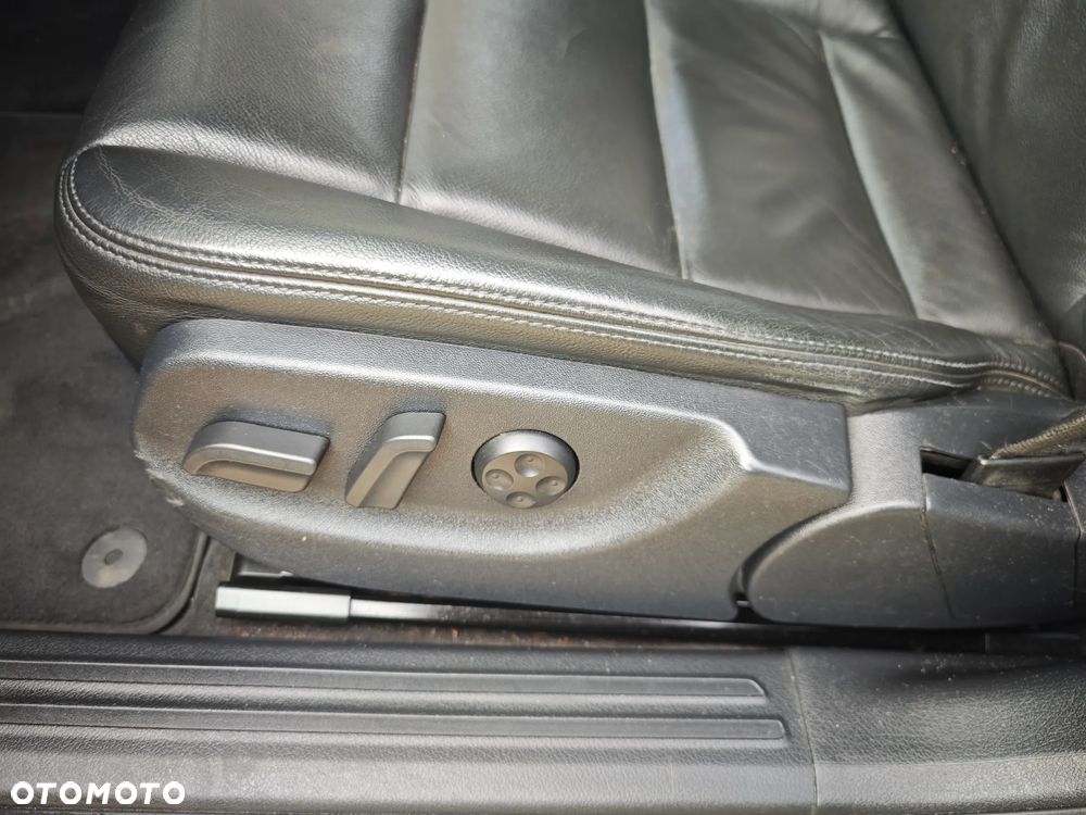 Audi A6 Limousine 3.0 TDI DPF quattro tiptronic - 17