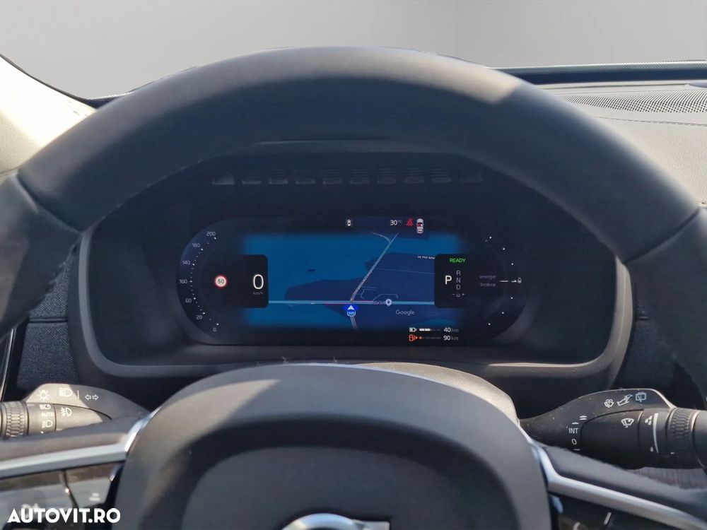 Volvo XC 90 - 12