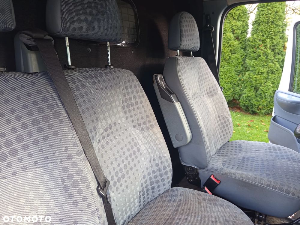 Ford Transit - 21