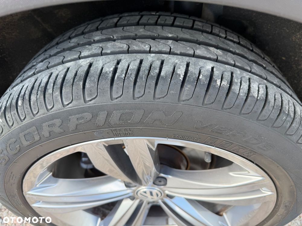 Volkswagen Tiguan 2.0 TSI 4Mot Perfectline R-Style DSG - 38