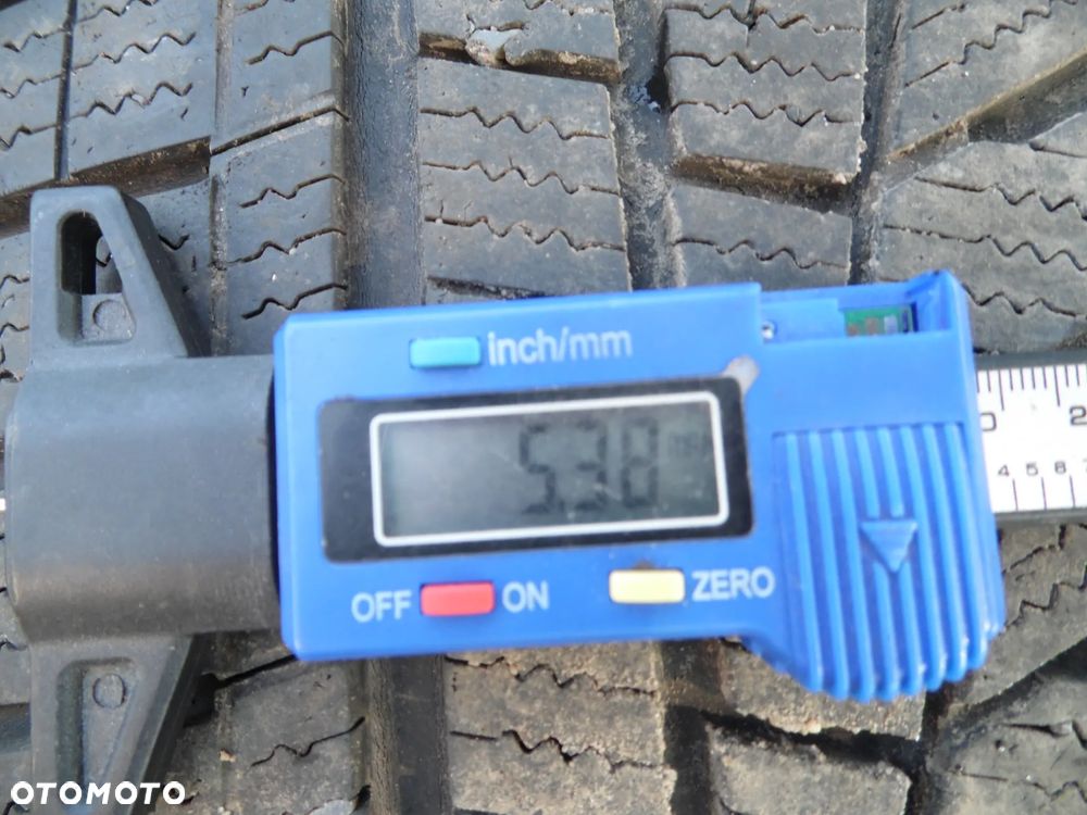 Opony Zimowe Hankook 215/65 R17 2019 5,4mm - 2