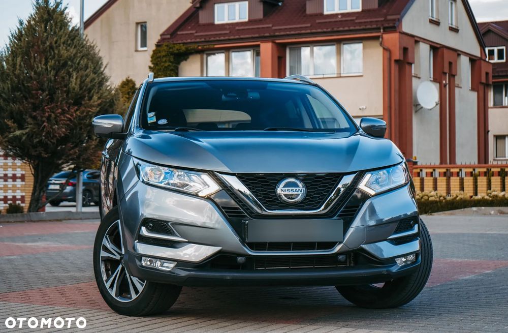 Nissan Qashqai 1.2 DIG-T Tekna EU6 - 1