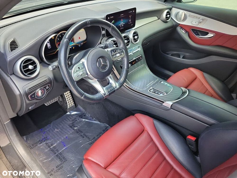 Mercedes-Benz GLC - 11