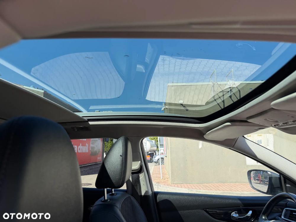 Nissan Qashqai 1.6 DCi Tekna Xtronic EU6 - 11