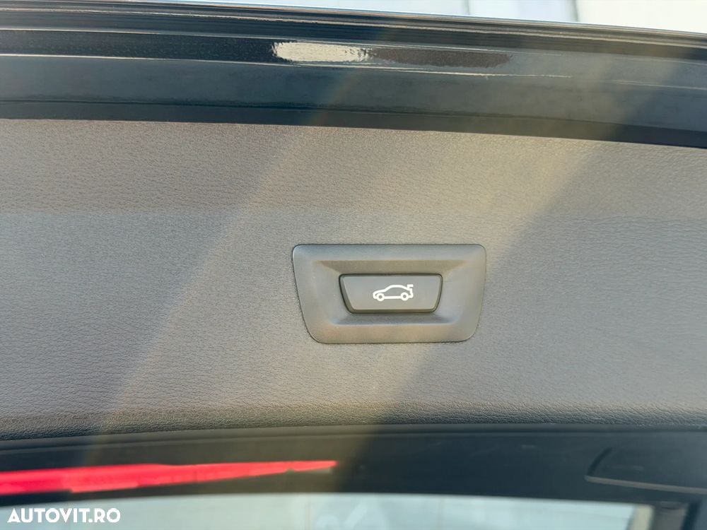 BMW X1 xDrive20d AT - 31