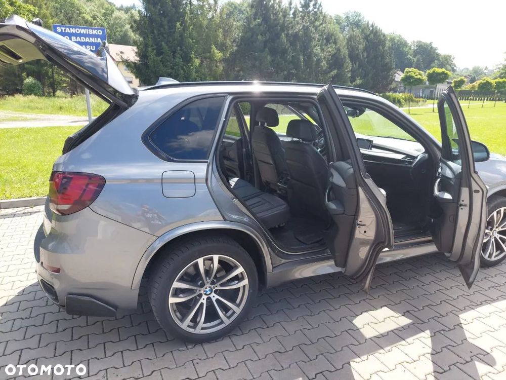 BMW X5 M M50d - 9