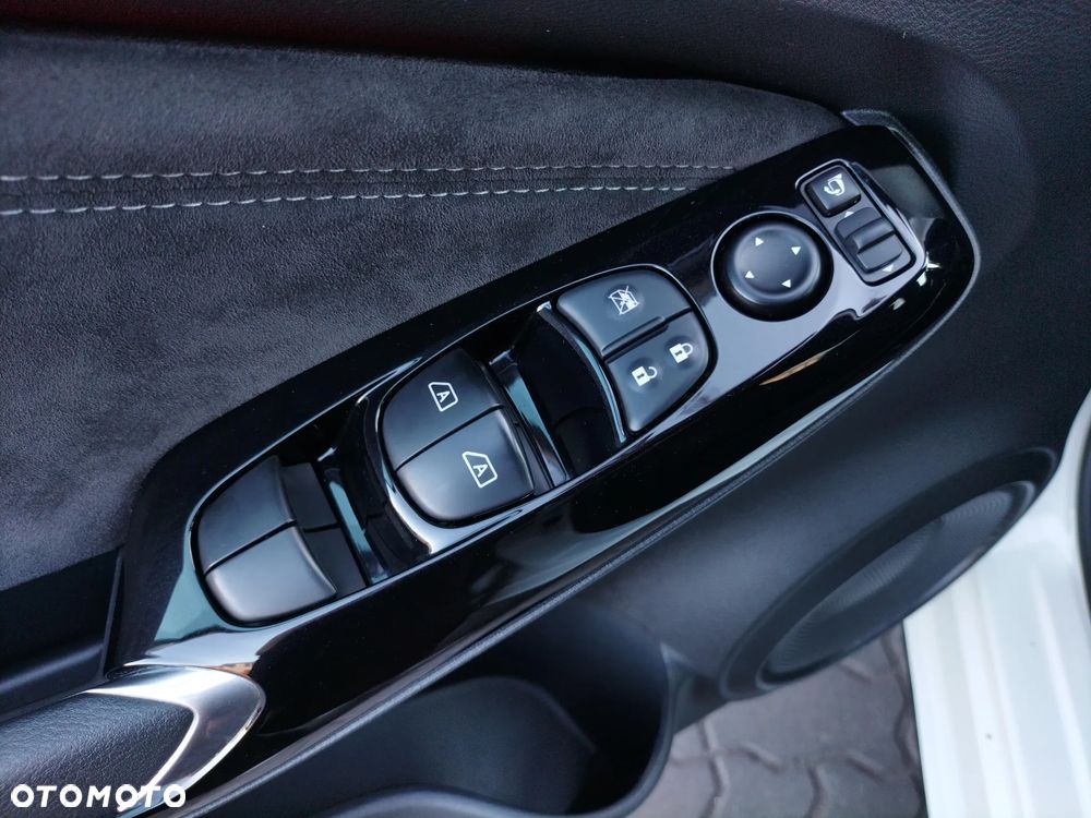 Nissan Juke 1.0 DIG-T N-Design DCT - 19