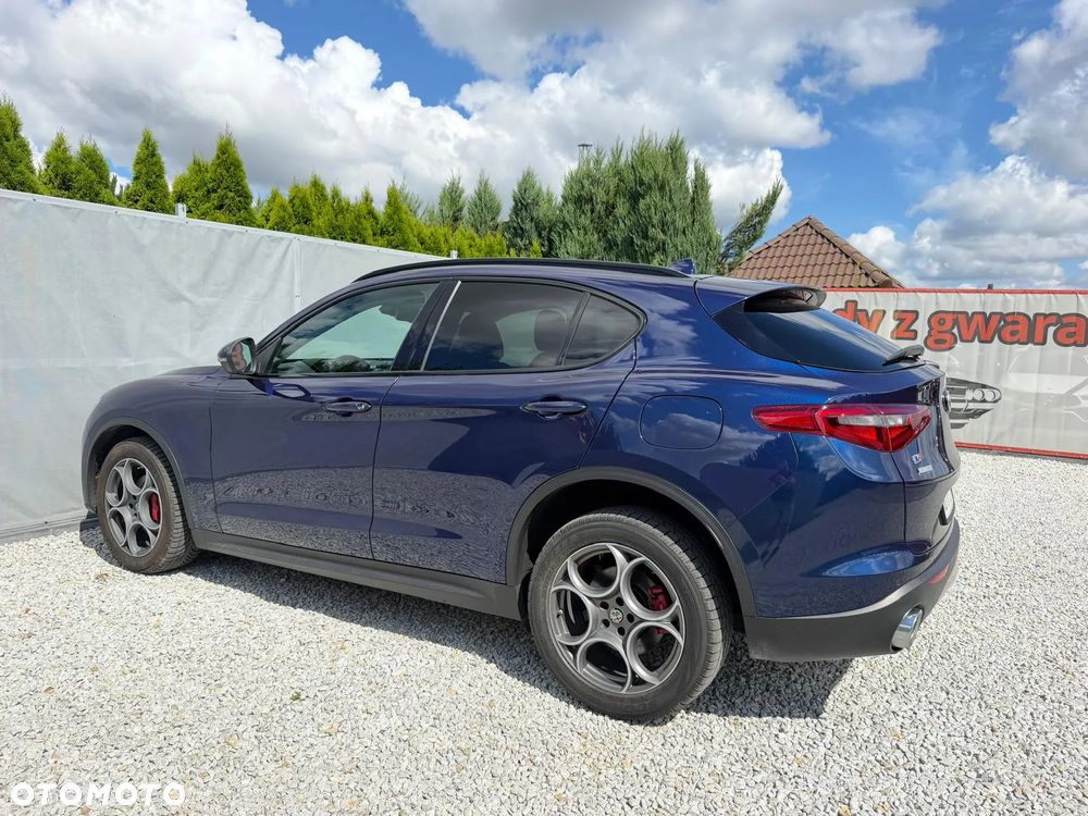 Alfa Romeo Stelvio 2.0 Turbo Estrema Q4 - 16