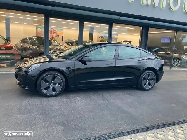 Tesla Model 3 RWD - 4