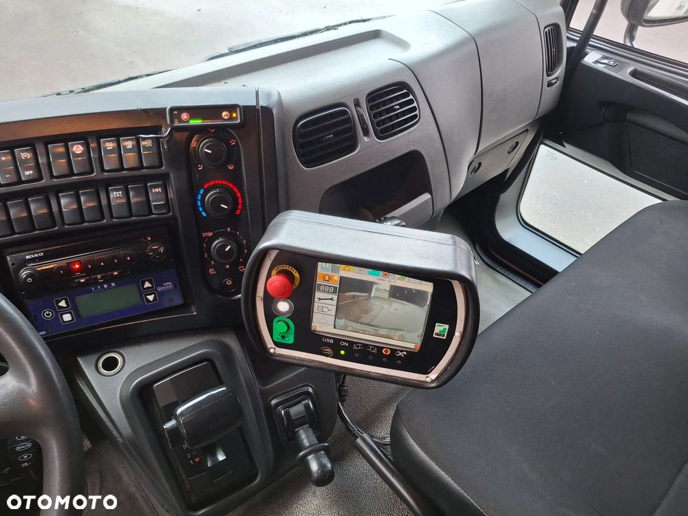 Renault D12 Truck Śmieciarka FARID Forez Bennes EURO 6 2016 rok 2 Osie Opony Bardzo Dobry Stan Zawieszenie Na Poduszkach - 31