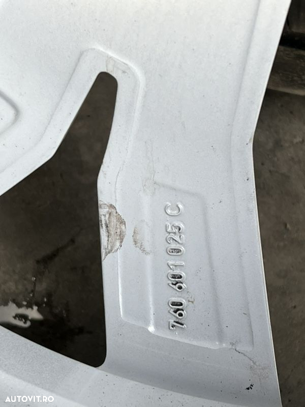 vând set jante originale de Volkswagen Touareg pe 20” cu anvelope de vară - 9