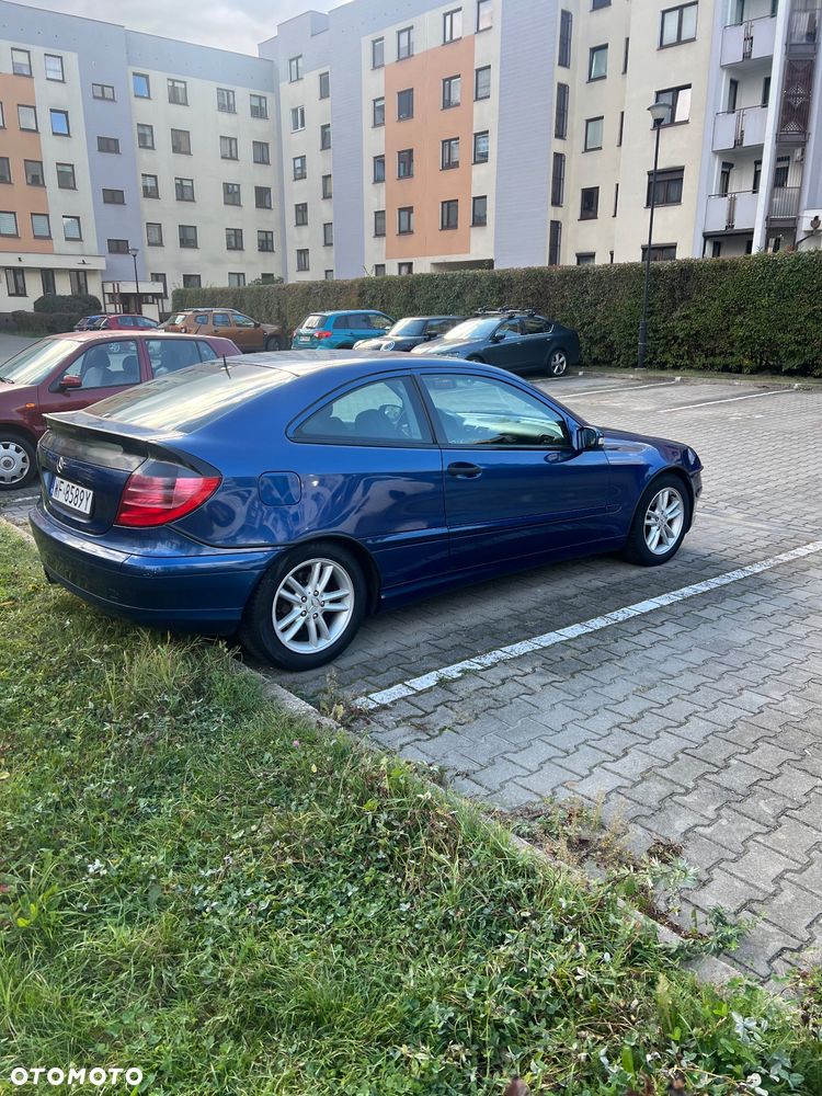 Mercedes-Benz Klasa C - 12