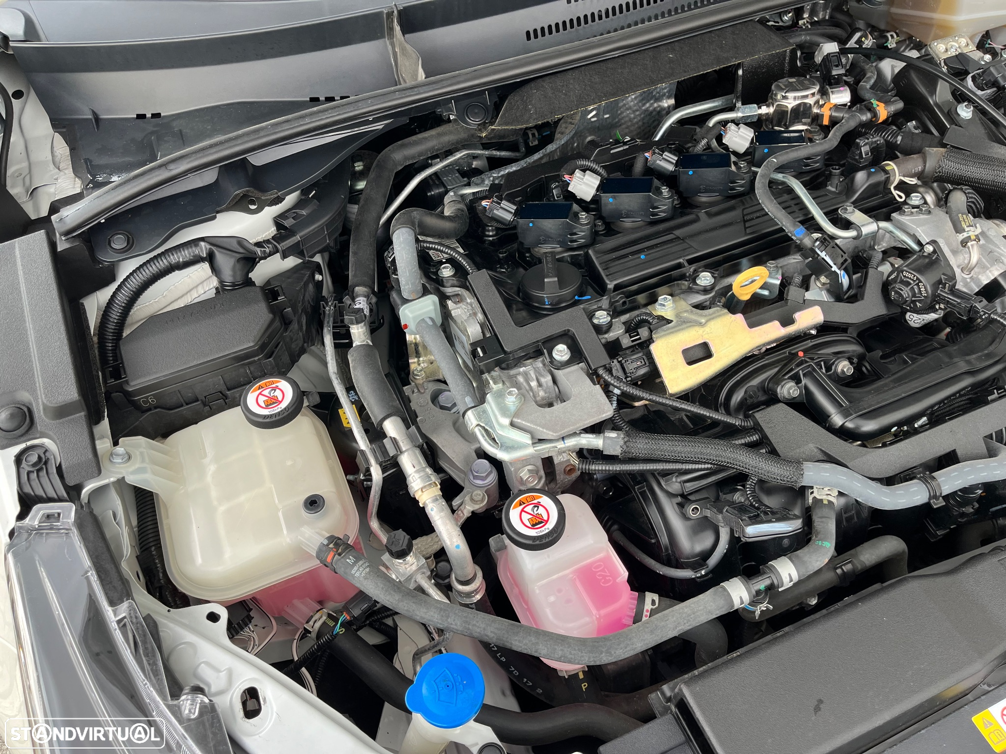 Toyota Corolla 2.0 Hybrid Luxury Black - 40