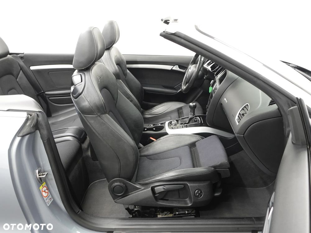 Audi A5 Cabrio - 25