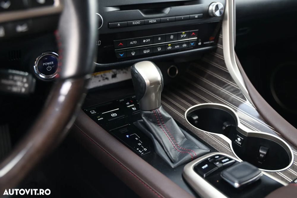 Lexus Seria RX 450h (hybrid) - 28