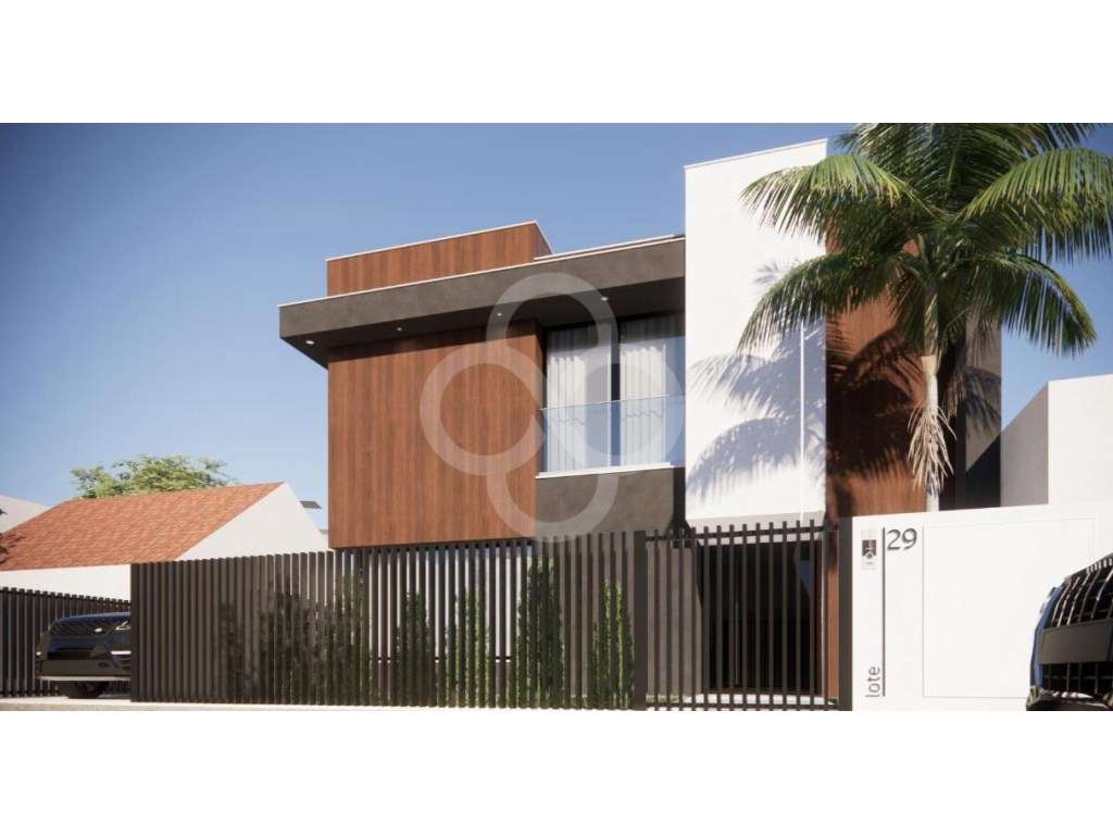 Moradia T4 em construção com piscina jardim em Sarilhos Grandes Mon... - Grande imagem: 2/9