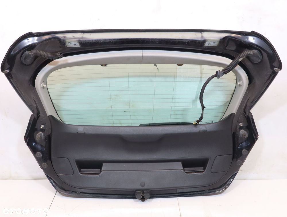 KLAPA TYLNA OPEL ASTRA J Z20R - 2