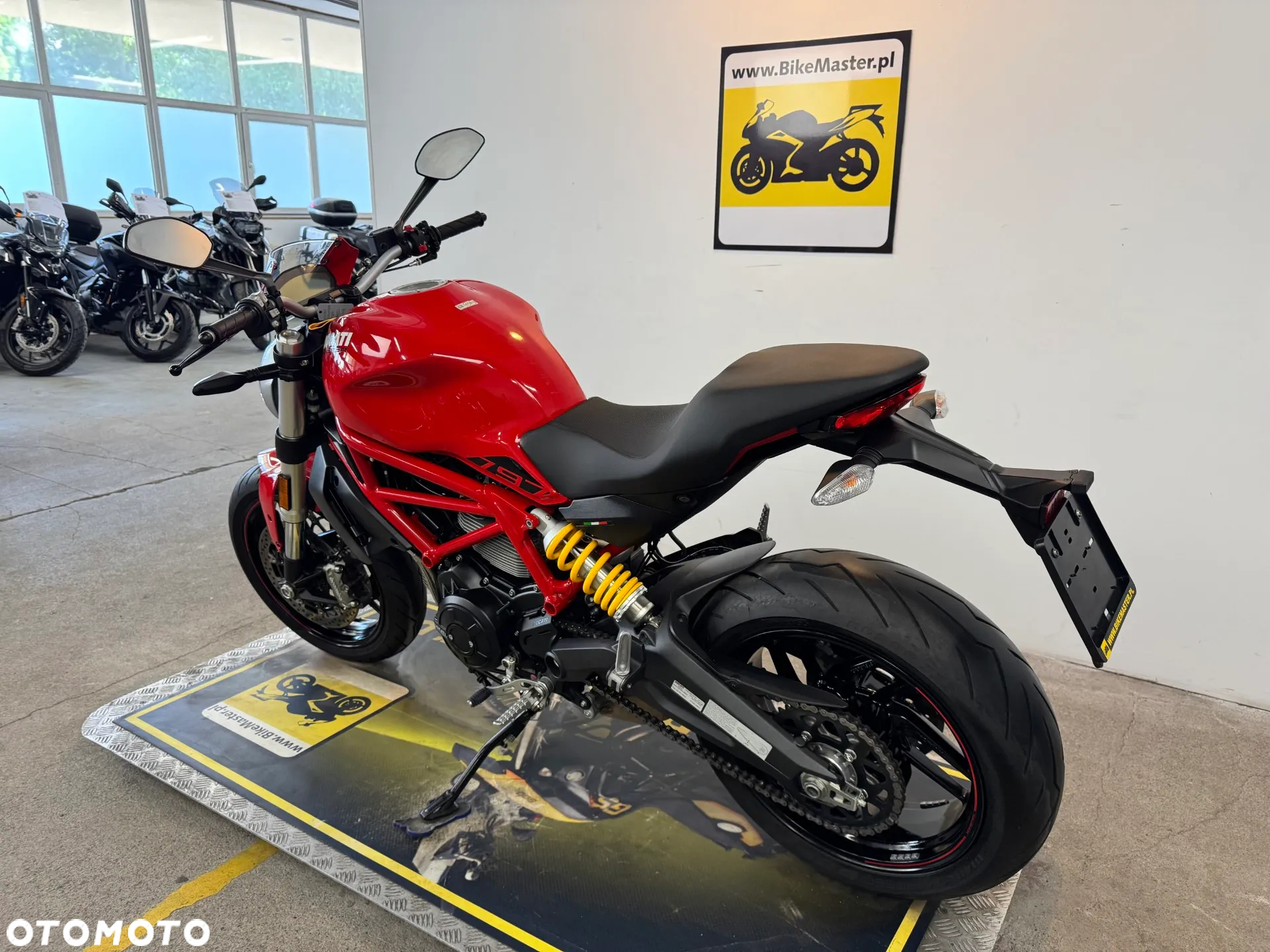 Ducati Monster - 6