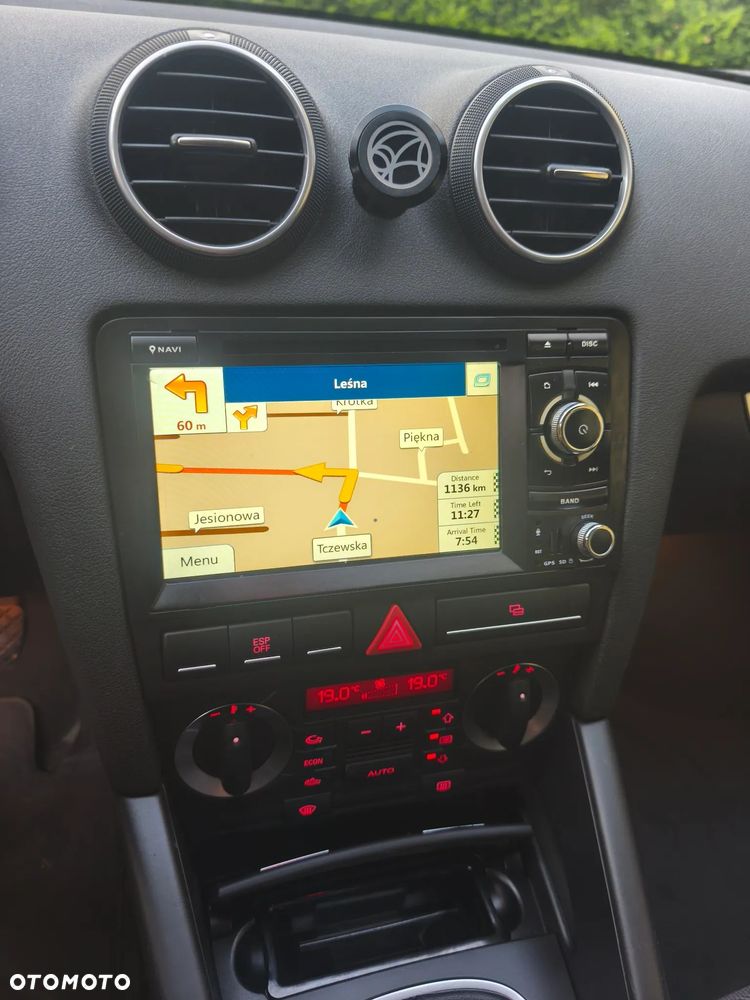 Audi A3 3-drzwiowe 1.6 Ambiente - 10