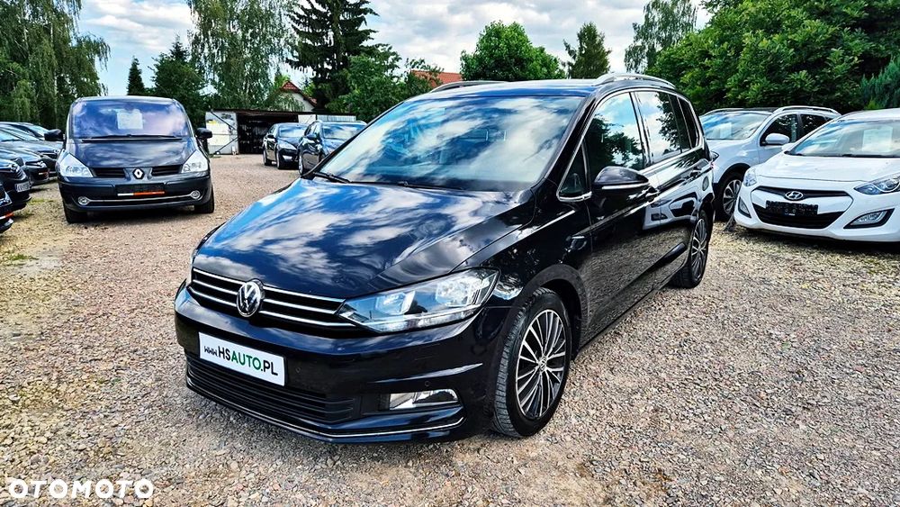 Volkswagen Touran - 21