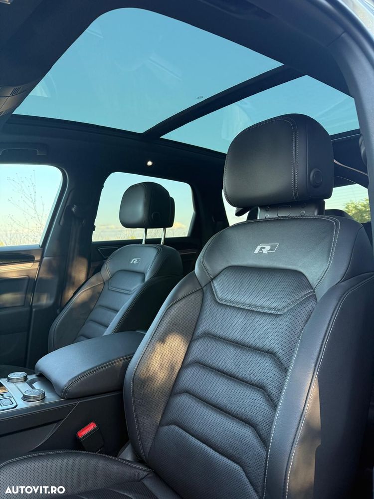 Volkswagen Touareg 3.0 V6 TDI SCR 4Motion Automatik R-Line - 29