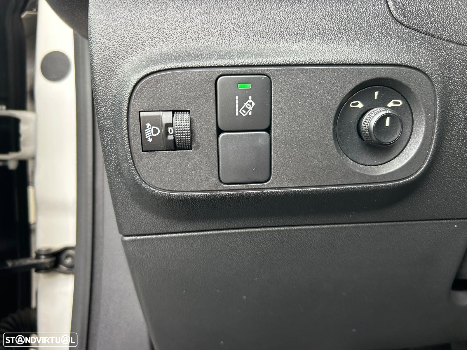 Citroën C3 1.2 PureTech Shine - 40