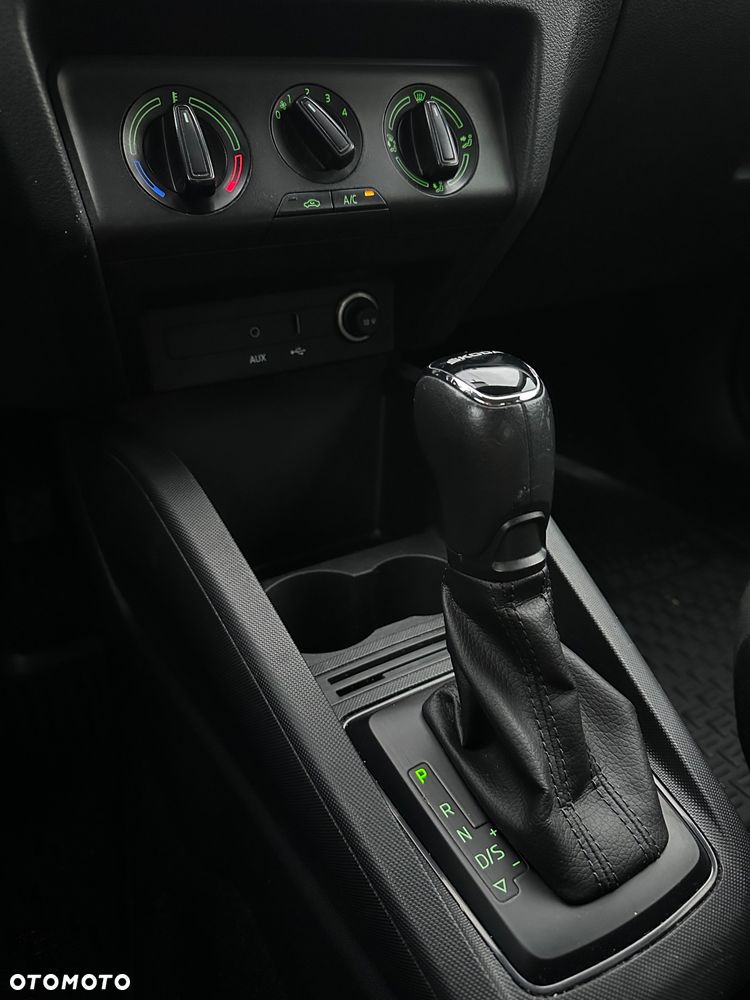 Skoda Fabia 1.0 TSI Ambition DSG - 16