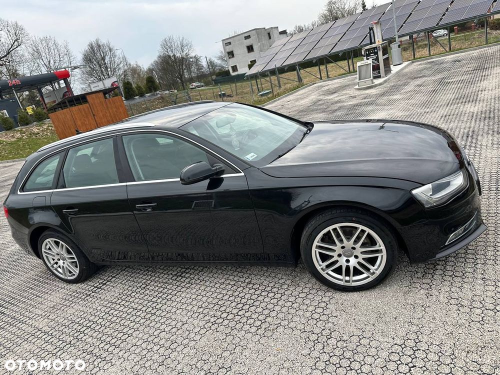 Audi A4 Avant - 11