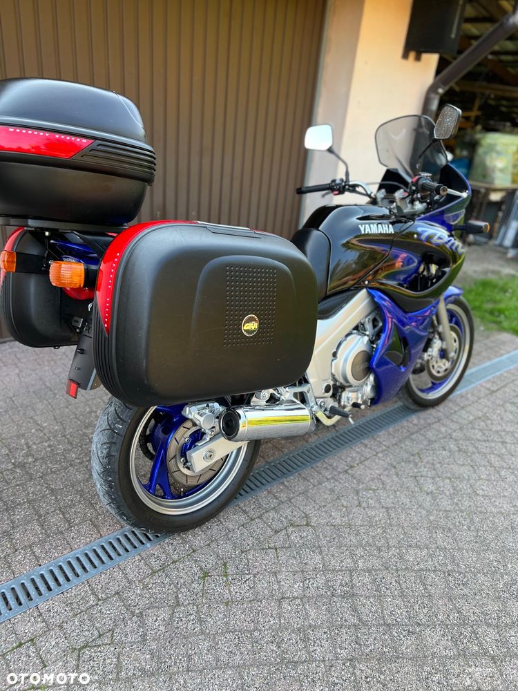 Yamaha TDM - 25