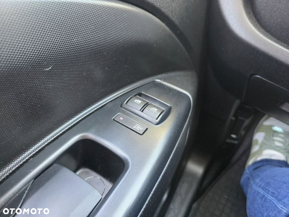 Opel Combo - 9