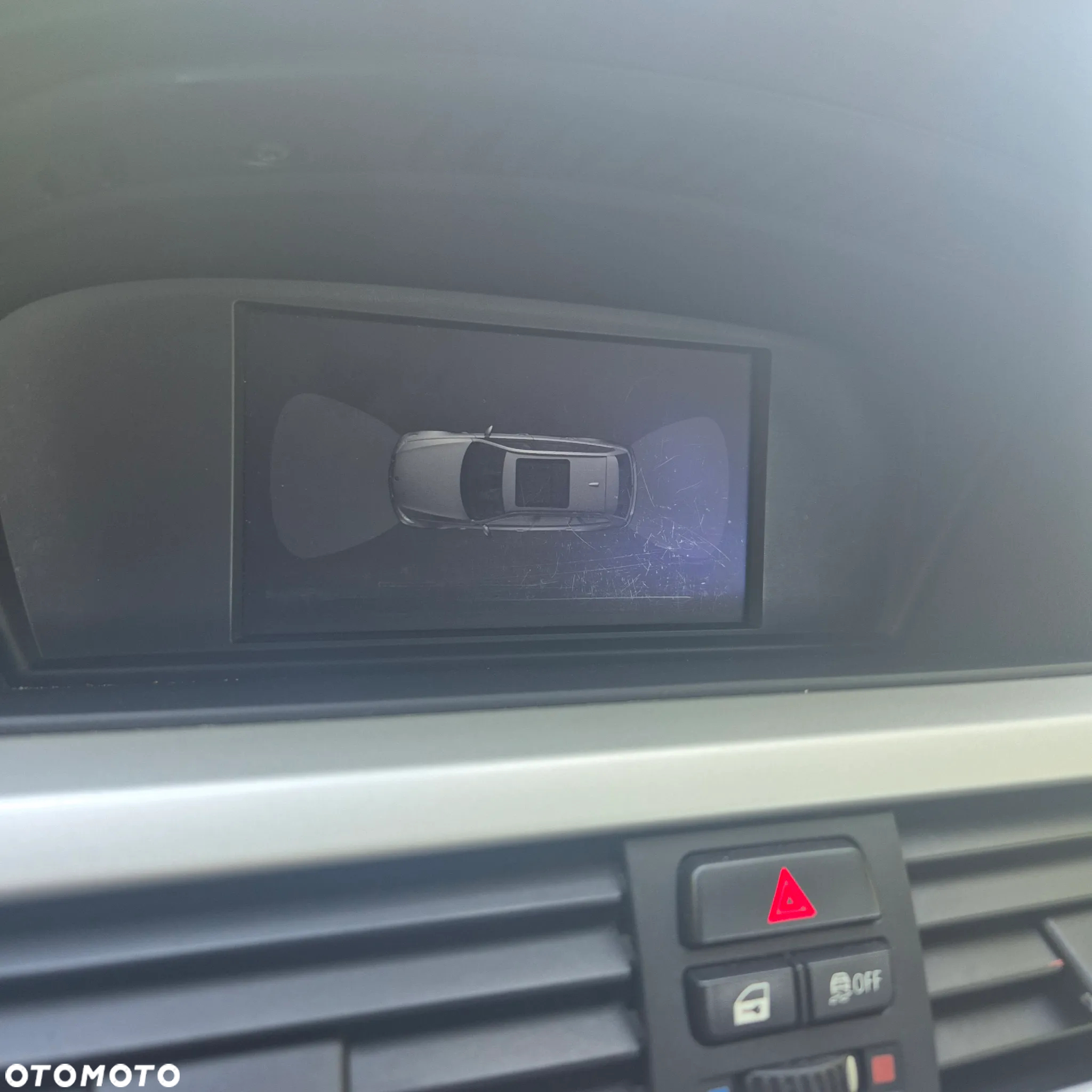 BMW Seria 3 318d Luxury Line EU6 - 18