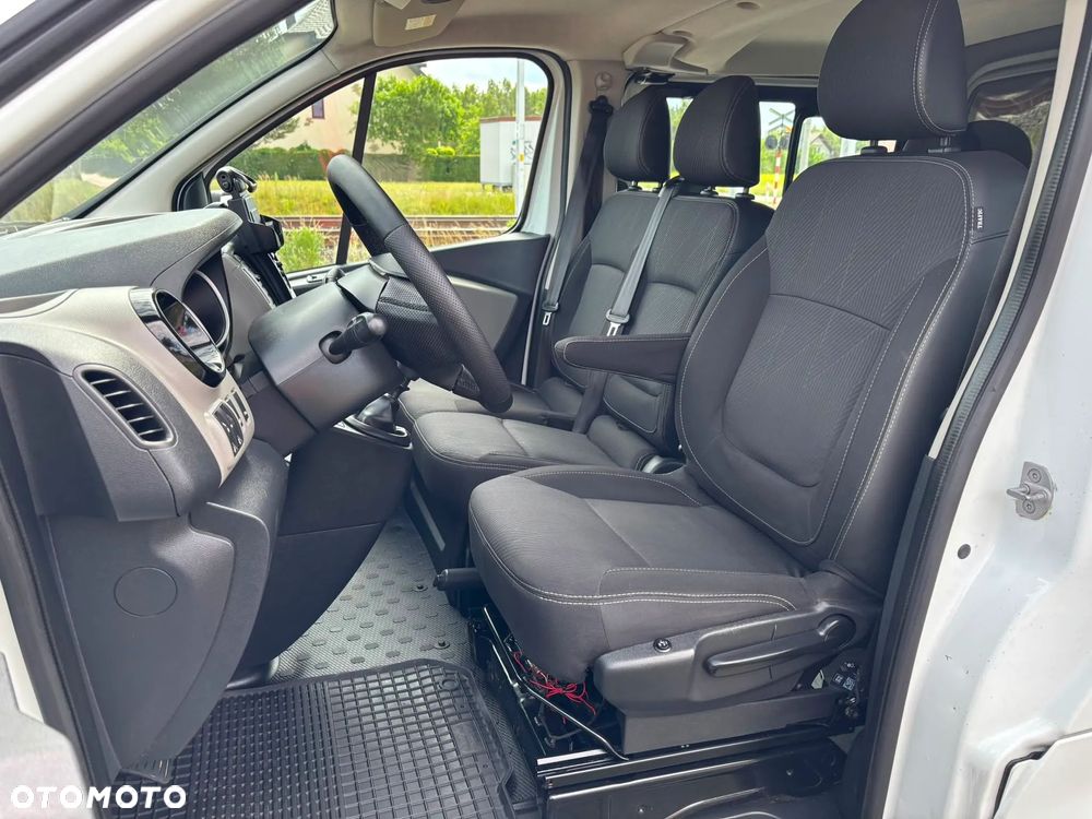 Renault Trafic - 10