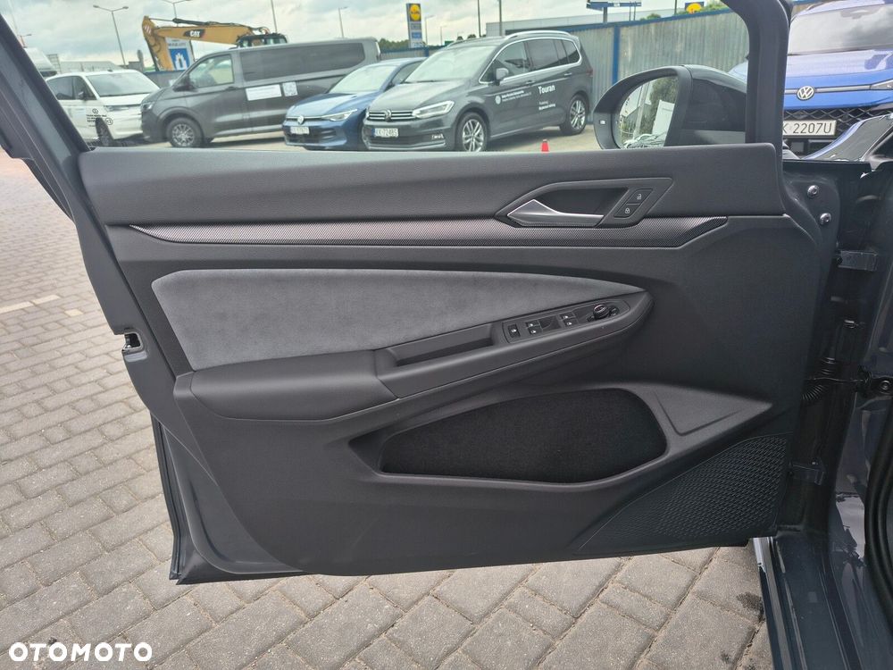Volkswagen Golf 2.0 TSI 4Motion R DSG - 16