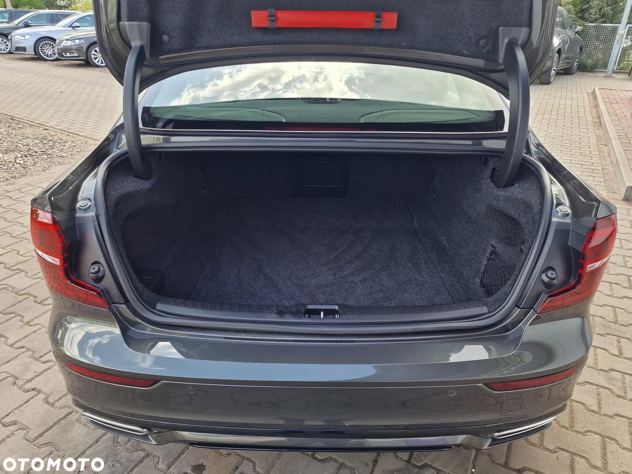 Volvo S60 - 16