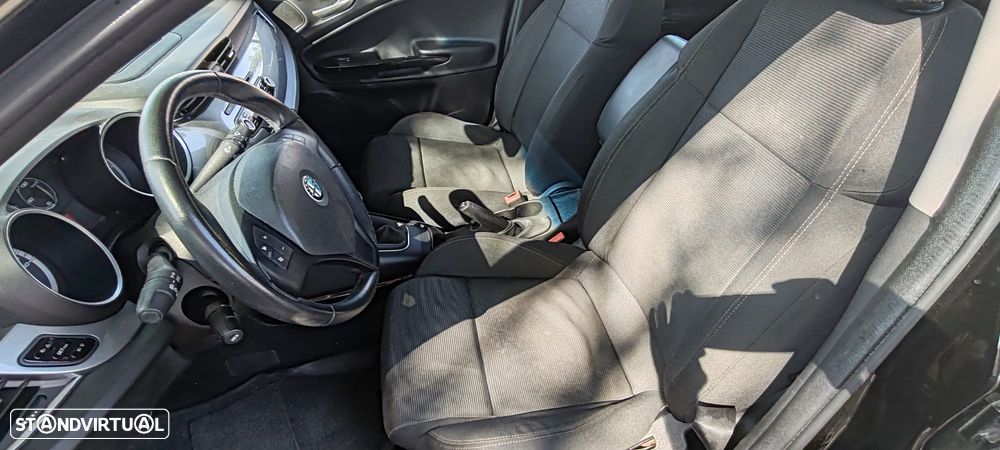 Alfa Romeo Giulietta 1.6 JTDM 16V Turismo - 8