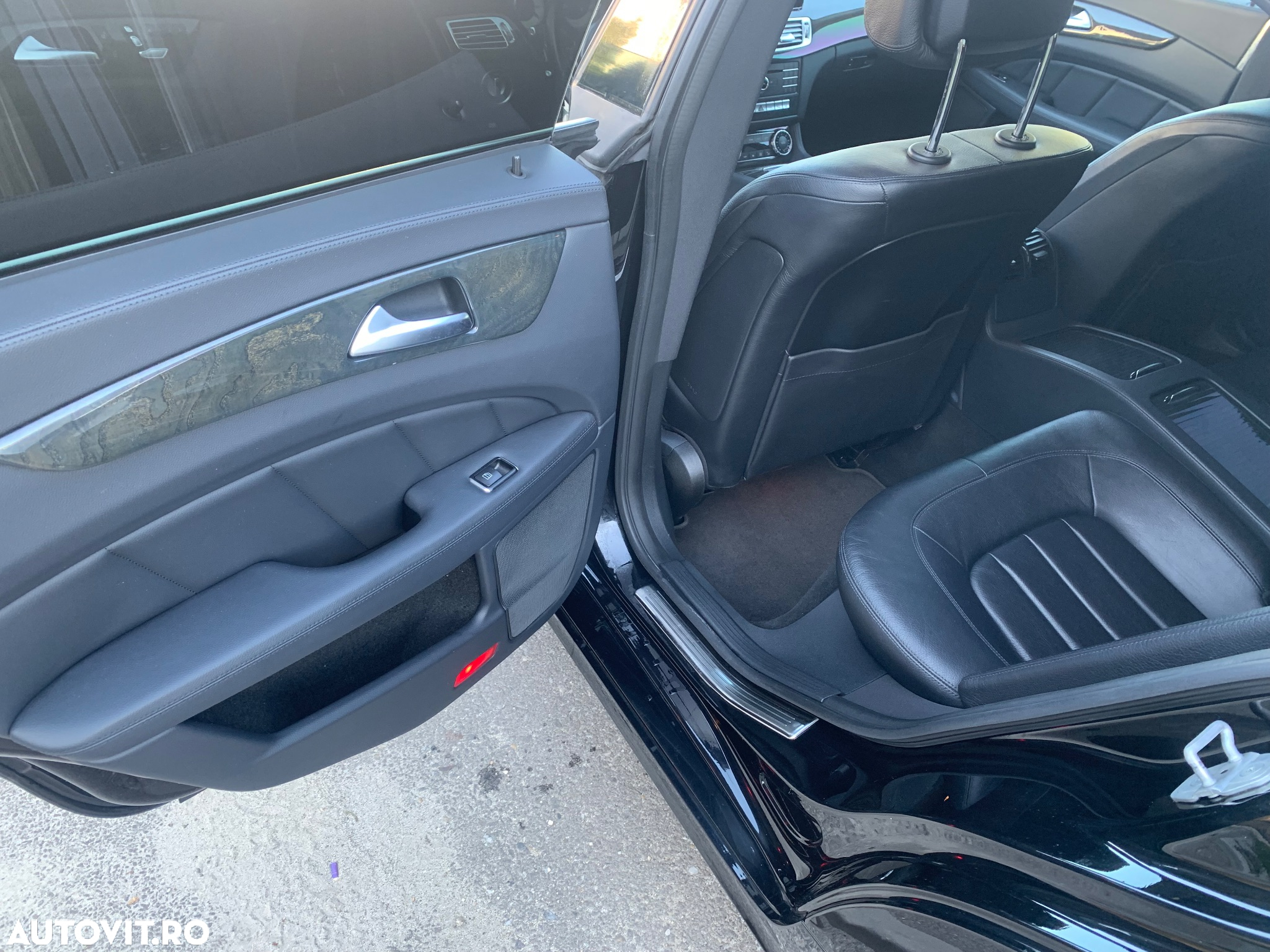 Mercedes-Benz CLS Shooting Brake 250 (BlueTEC) d 9G-TRONIC - 28