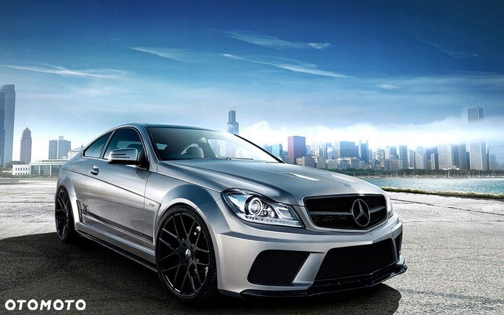 MERCEDES C KLASA W204 COUPE BLACK SERIES BODY KIT ZESTAW OSPOILEROWANIA - 5